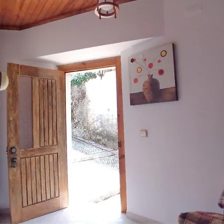 Holiday home Escadinhas Da Paz *